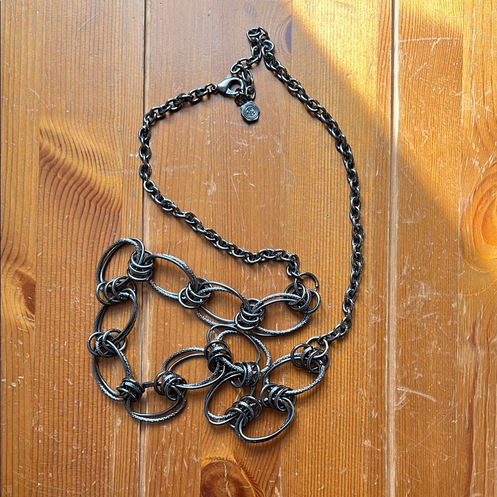 Elegant Silver Chain Necklace